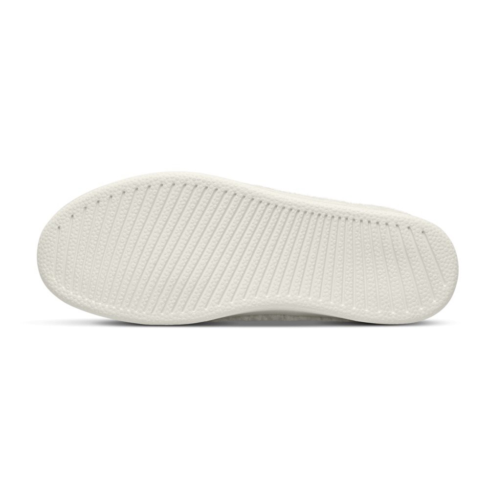 Allbirds Women\'s Wool Lounger Fluffs - Slip-Ons White - TBY359864